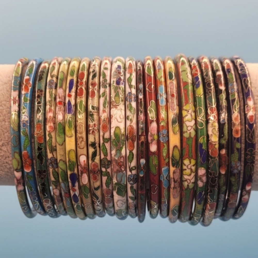 1 Cloisonne Enamel Bangle